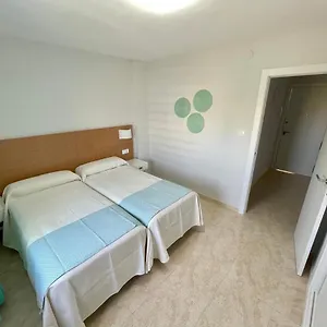  Appartement California 1 & 2, Family Only, By California